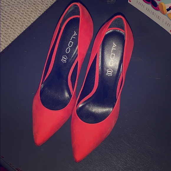 Aldo Shoes - Aldo red platform pumps!